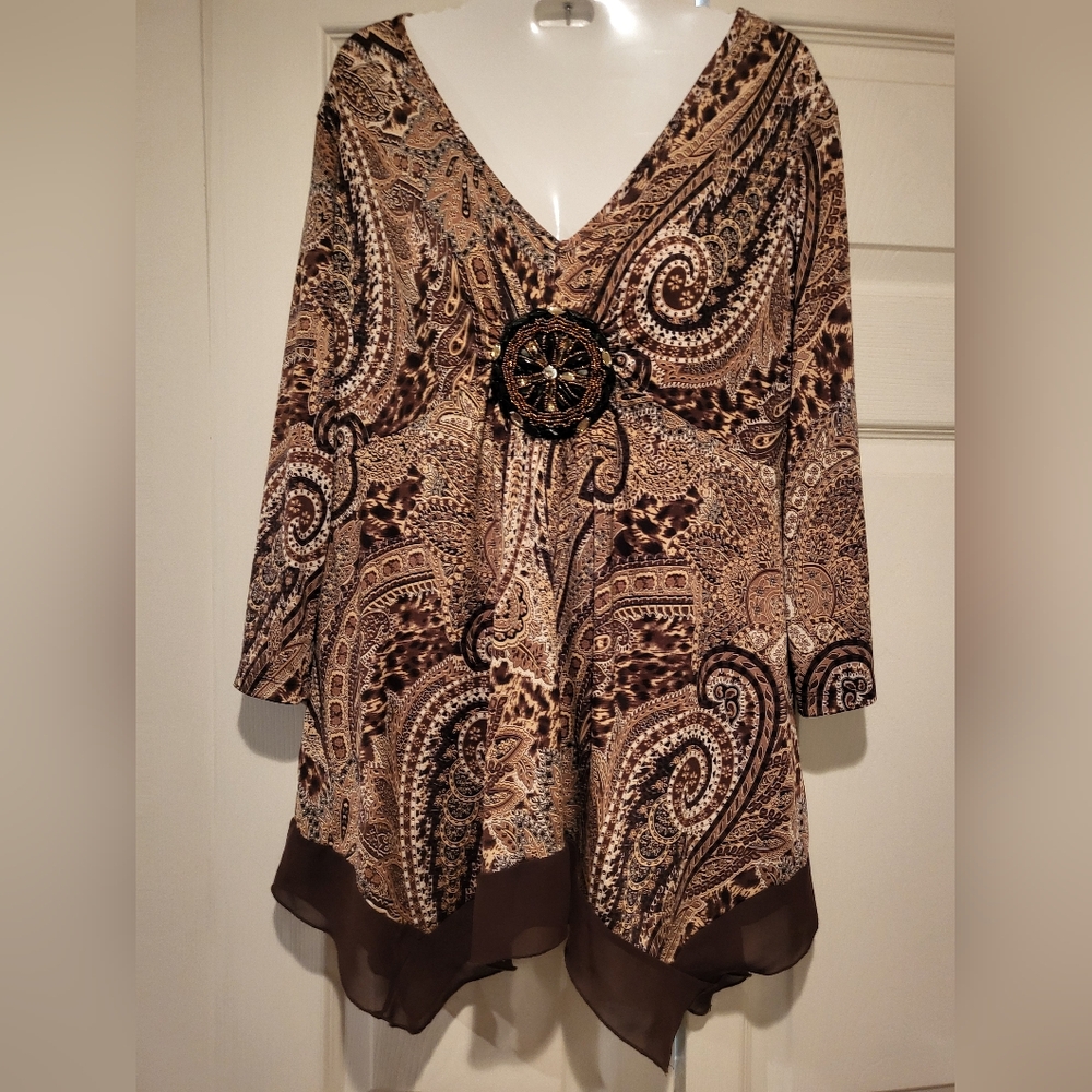 Roz & Ali Brown and Tan Paisley Embellished Tunic